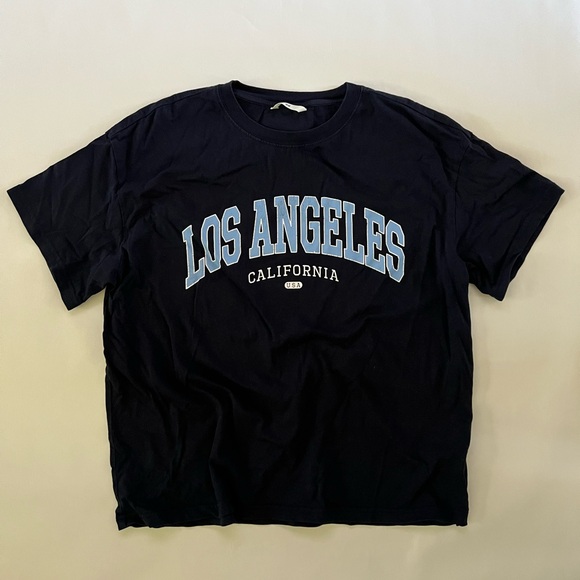 H&M Tops - Boxy Women’s Navy Los Angeles California T-Shirt